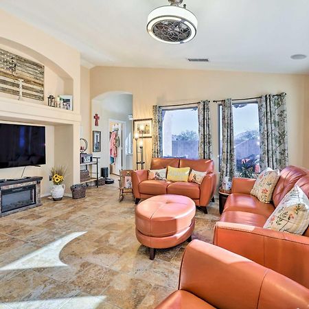 Goodyear Vacation Rental With Pool, Close To Hikes! Liberty Екстериор снимка