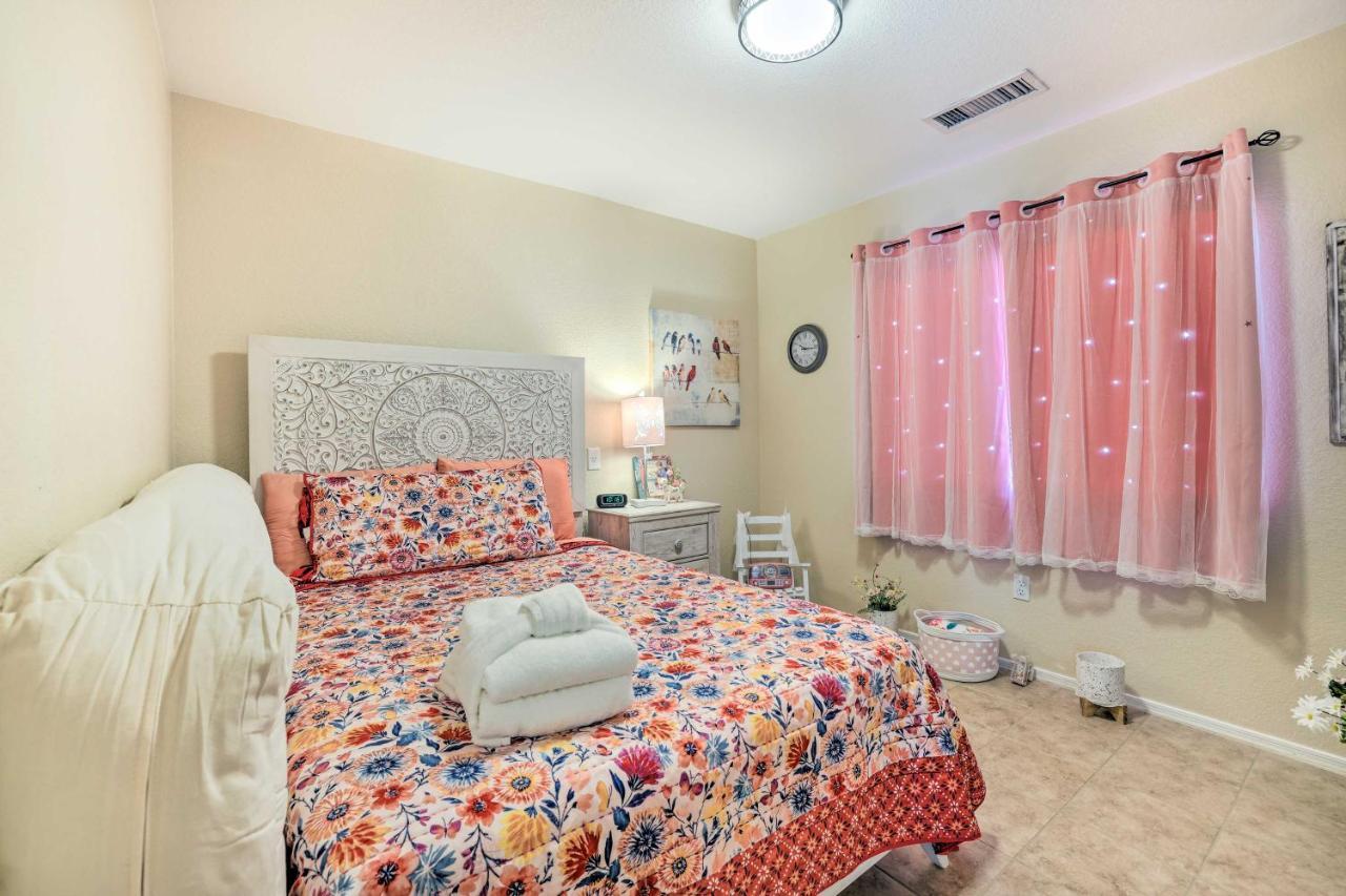Goodyear Vacation Rental With Pool, Close To Hikes! Liberty Екстериор снимка